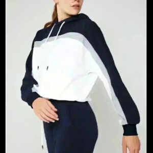 NWT REI FOURLAPS BRAND pullover hoodie in navy / ivory Sz L cinch bottom